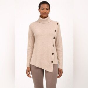 ✨ Saks Fifth Avenue 100% Cashmere Asymmetrical Button Sweater | XS ✨